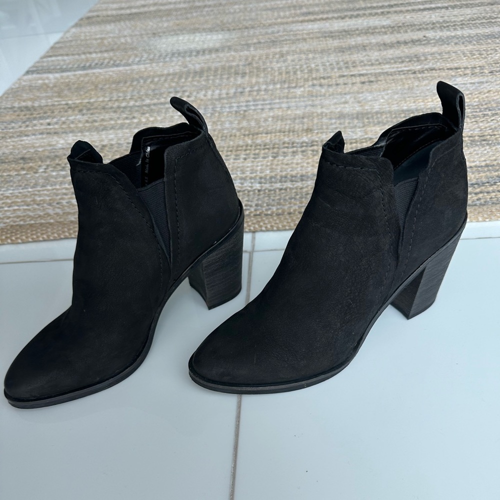 Dolce Vita Ankle Bootie